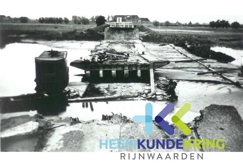brug04 001 idem
